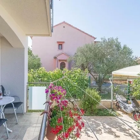 Apartment With Parking Space Biograd Na Moru, Biograd - 23766 *