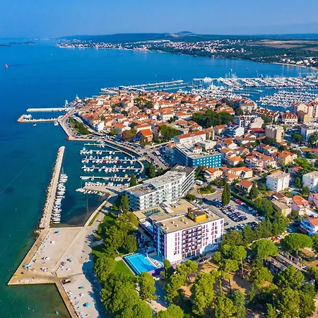 Apartments With Parking Space Biograd Na Moru - 23766 * Biograd Na Moru